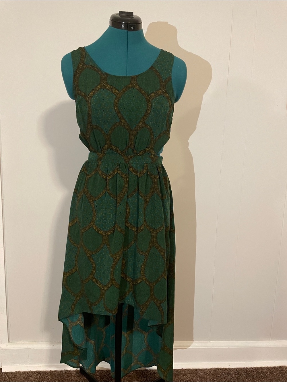 Sleeveless Green Patterned High-Low Dress